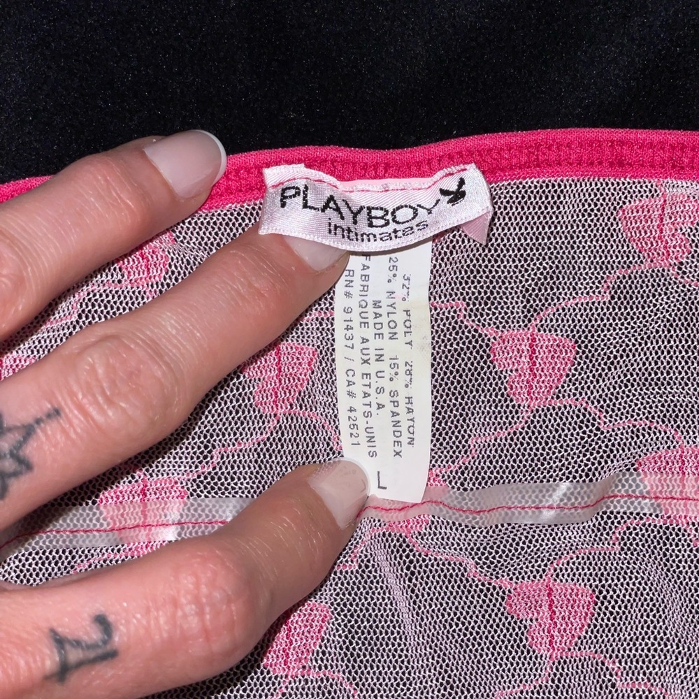 RARE Early 2000s Y2K PLAYBOY SleepSet - 💗Print
Iconic Bombshell vibes - Picture 4 of 10